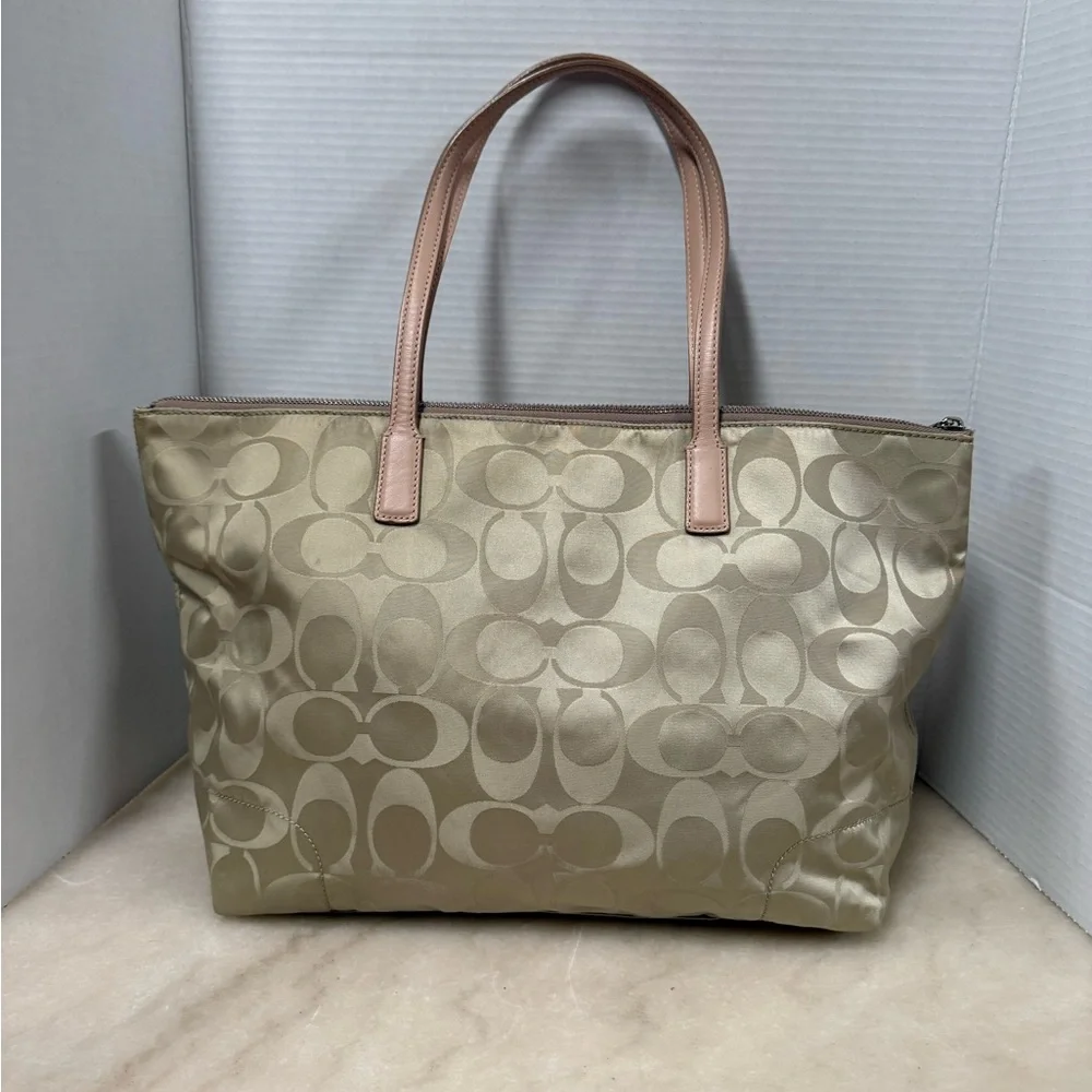 Coach Cream and Pink Tote Bag - Picture 3 of 8